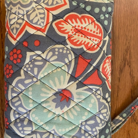 Vera Bradley Wallet EUC - Picture 5 of 5